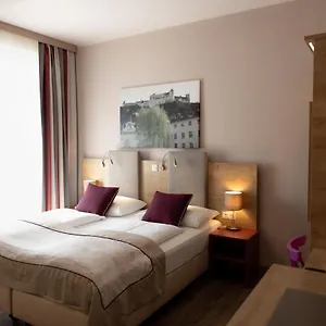 ماكس 70 فندق