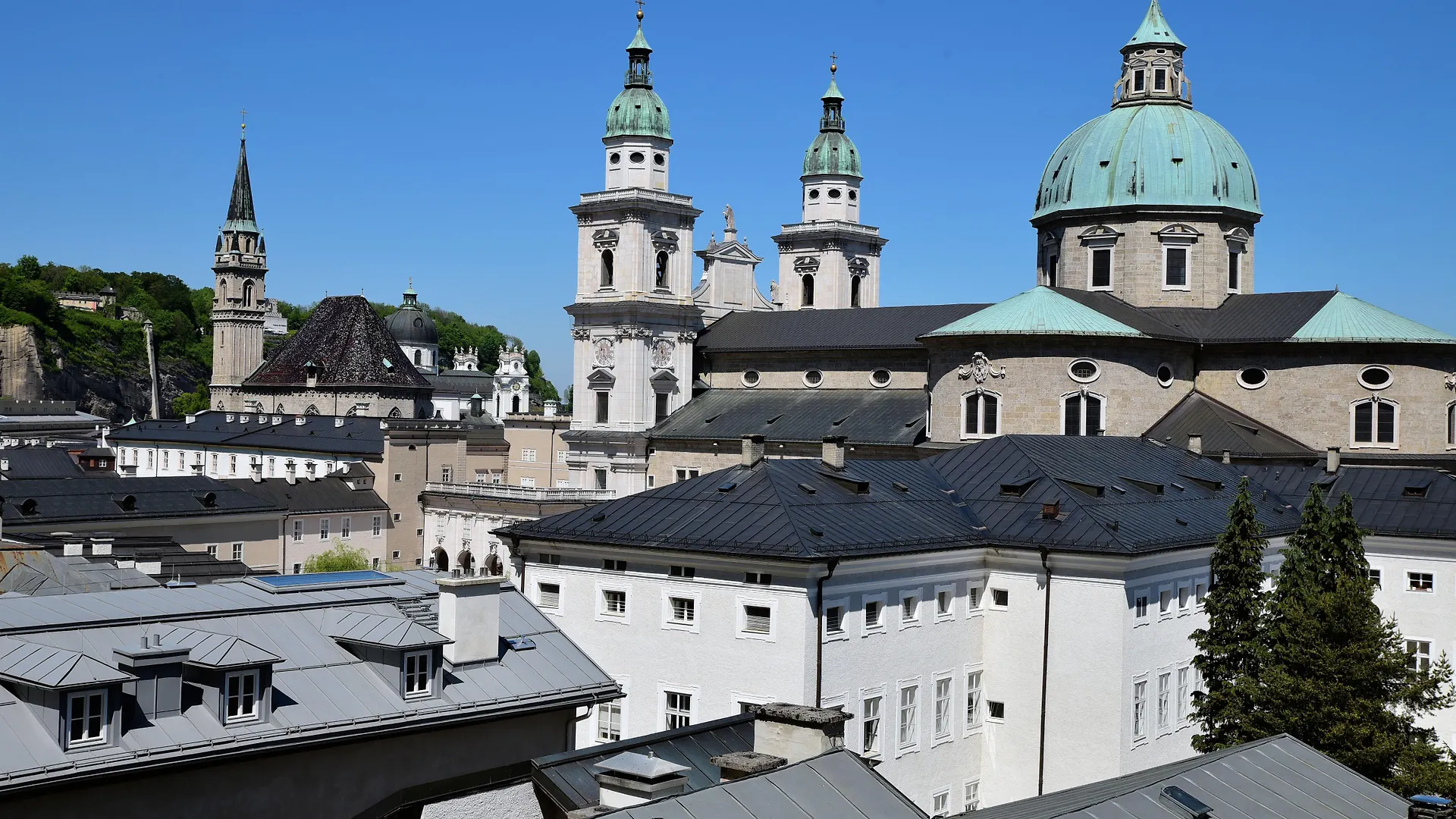 Holiday Inn - Salzburg City By Ihg 4*,  Austria